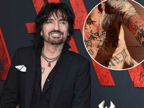 Mötley Crües Tommy Lee posts full